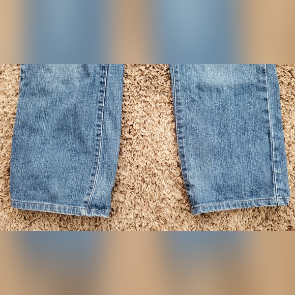 Calvin Klein low-rise bootcut jeans - Picture 3 of 6